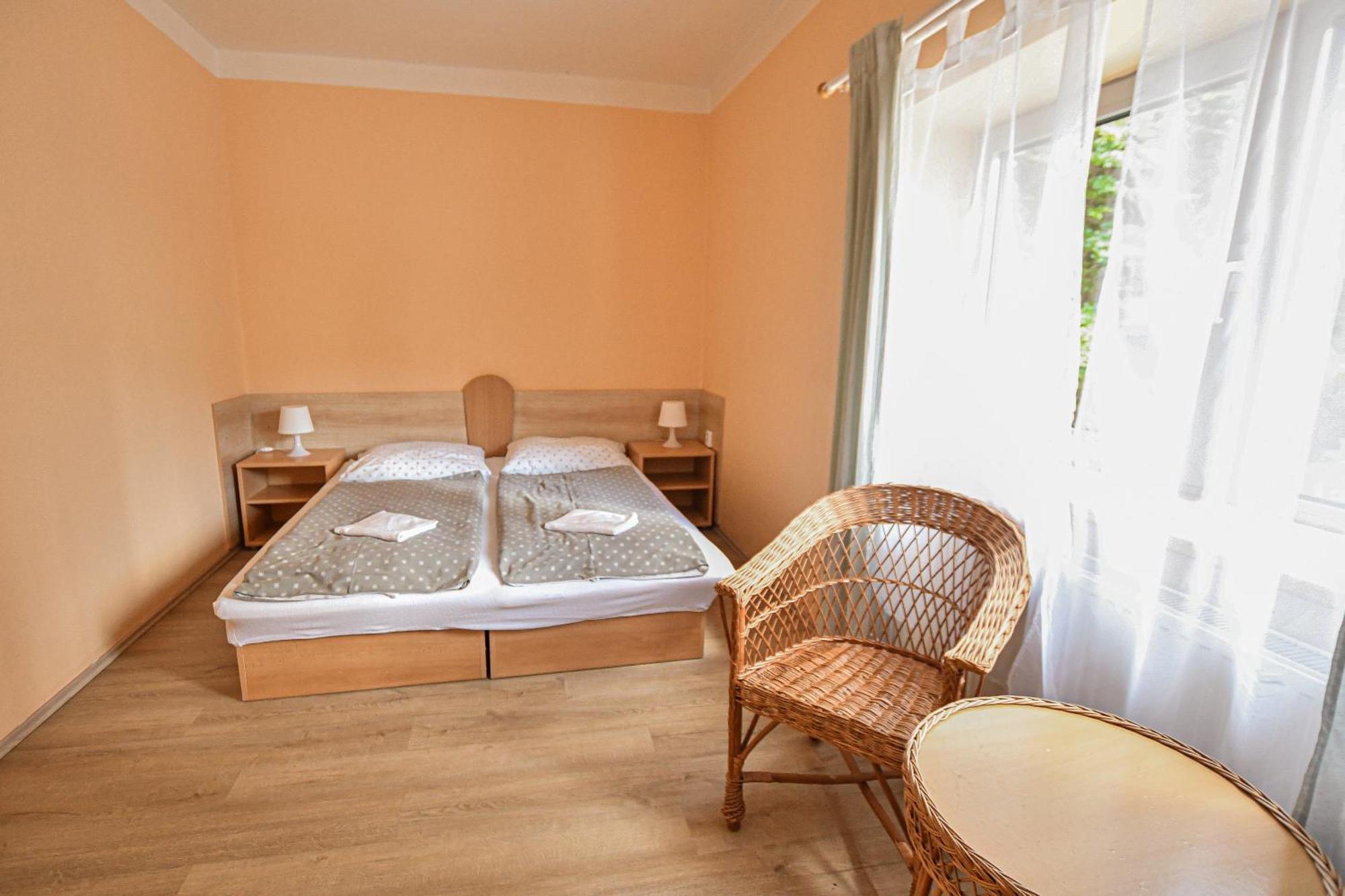 Apartmany Ados Harrachov Exteriör bild